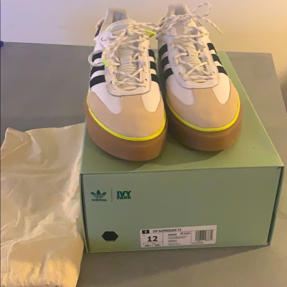 Adidas Ivy Park Supersleek 72